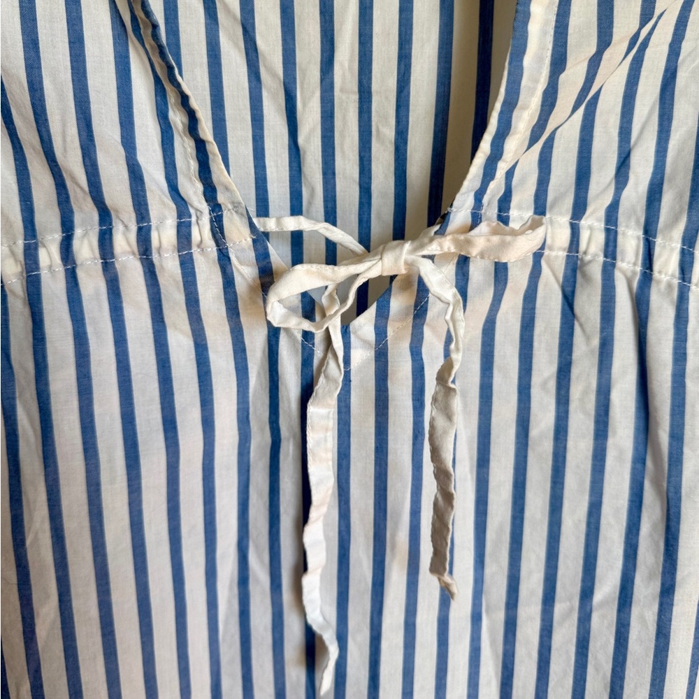 GAP Blue and White Striped Pop Over Blouse - Picture 4 of 7
